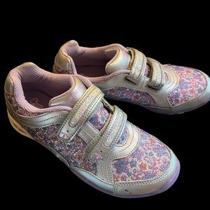 Stride Rite Lavender floral light up shoes